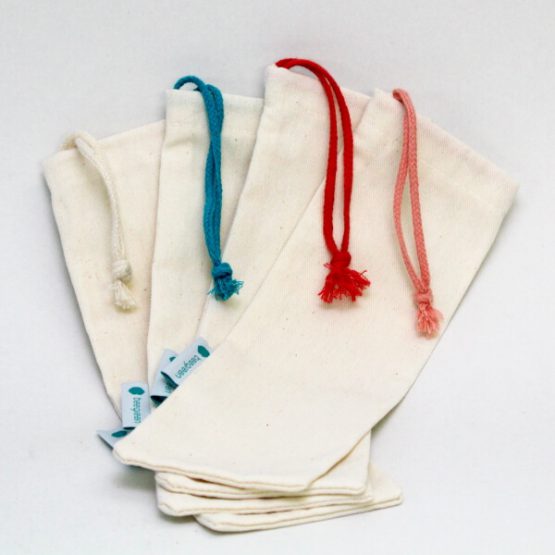 BOLSINHA PORTA CANUDOS BEEGREEN